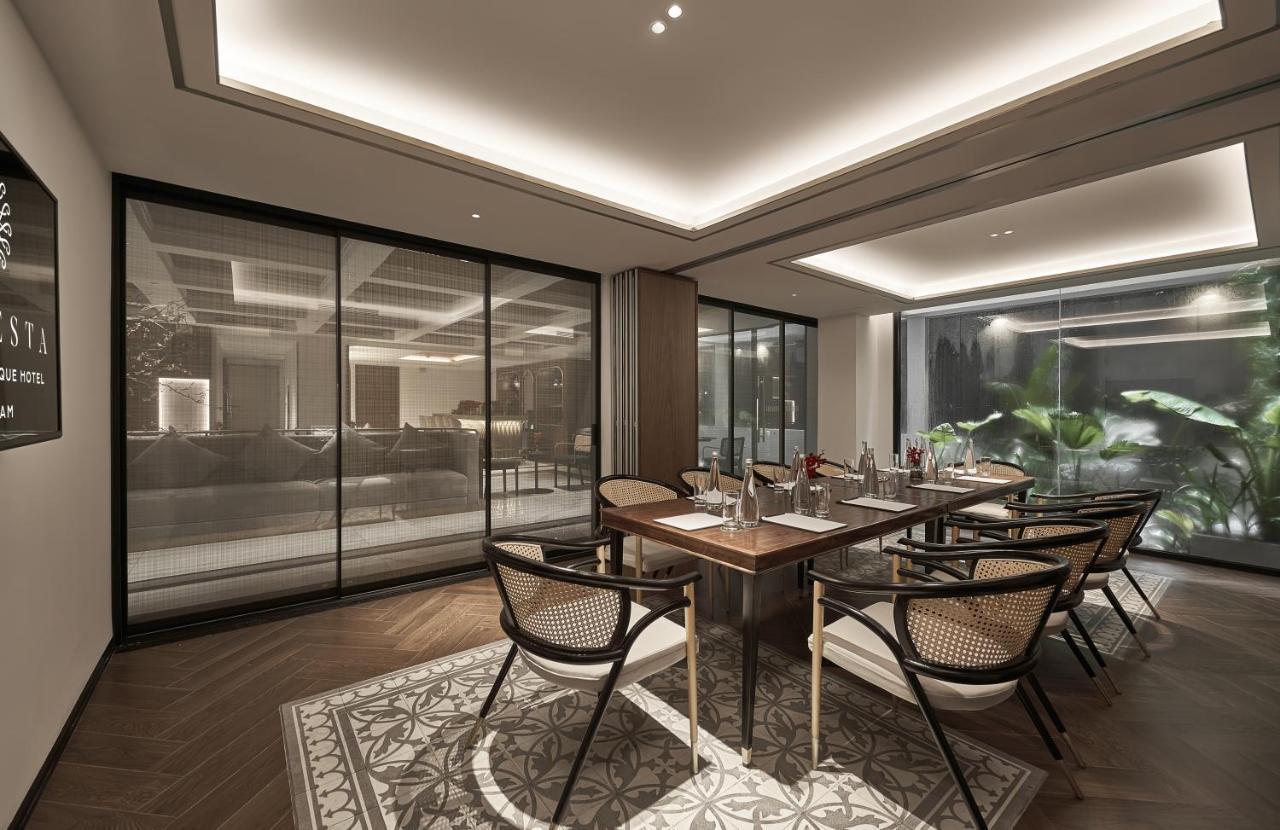 Hotel La Siesta Premium Saigon Ciudad Ho Chi Minh  Exterior foto The interior of the restaurant